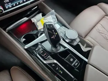 2023 BMW 6 серии с пробегом 28 140 км