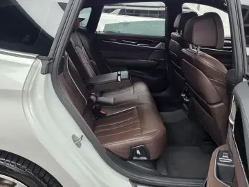 2023 BMW 6 серии с пробегом 28 140 км