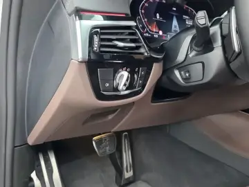 2023 BMW 6 серии с пробегом 28 140 км