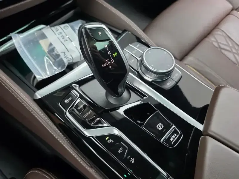 2021 BMW 6 серии с пробегом 112 138 км