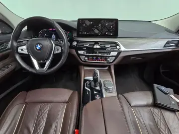 2021 BMW 6 серии с пробегом 116 475 км