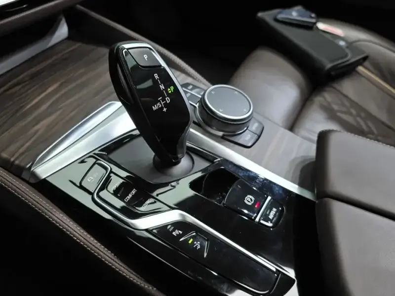 2021 BMW 6 серии с пробегом 116 475 км