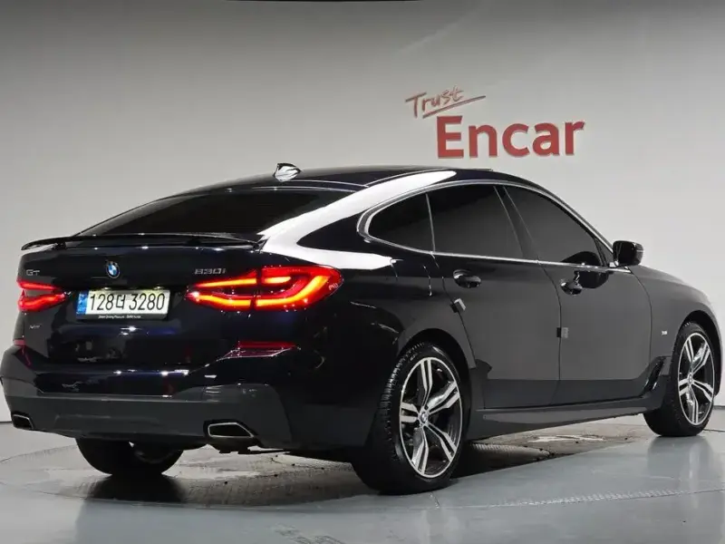 2021 BMW 6 серии с пробегом 52 063 км