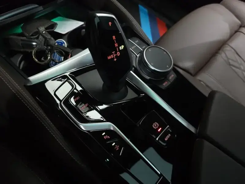 2021 BMW 6 серии с пробегом 52 063 км
