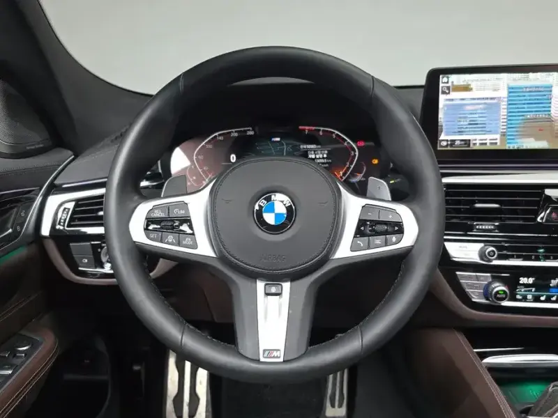 2021 BMW 6 серии с пробегом 52 063 км