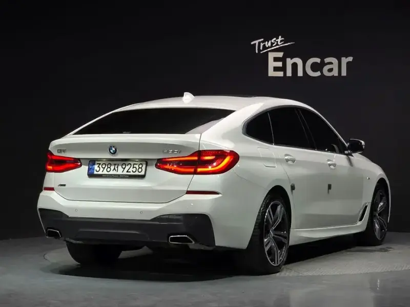 2023 BMW 6 серии с пробегом 39 201 км