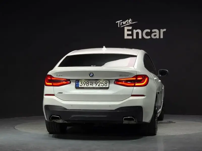 2023 BMW 6 серии с пробегом 39 201 км