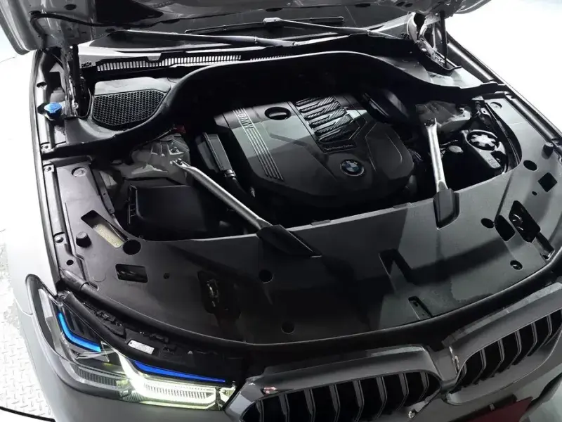 2023 BMW 6 серии с пробегом 39 201 км