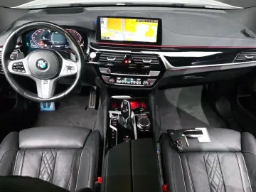 2023 BMW 6 серии с пробегом 39 201 км
