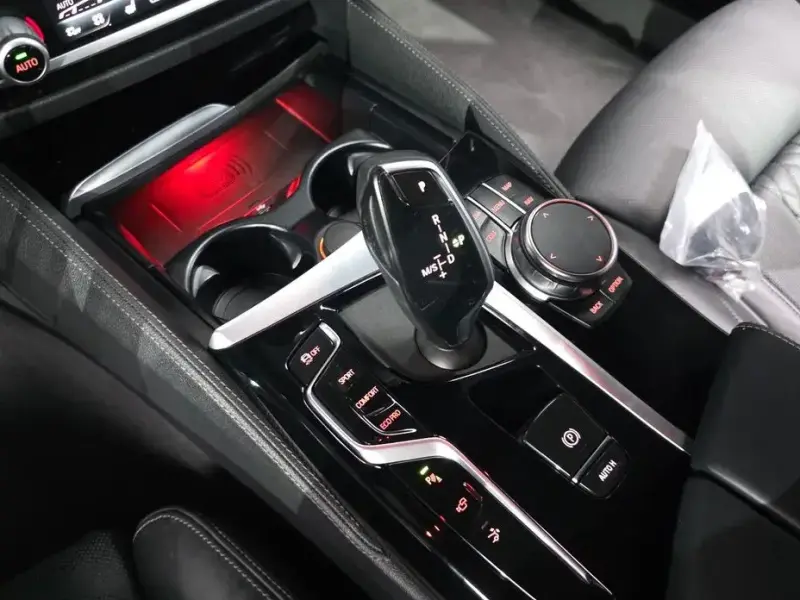 2023 BMW 6 серии с пробегом 39 201 км