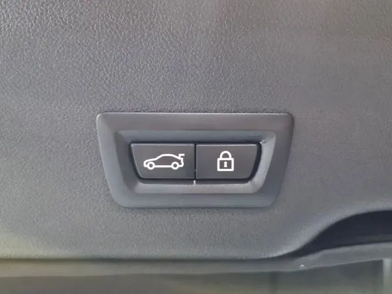 2023 BMW 6 серии с пробегом 39 201 км