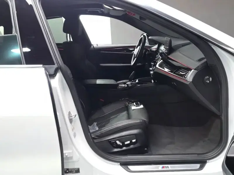 2023 BMW 6 серии с пробегом 39 201 км
