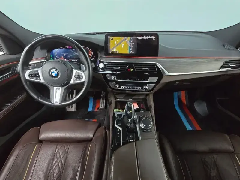 2021 BMW 6 серии с пробегом 64 580 км