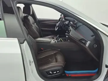 2021 BMW 6 серии с пробегом 64 580 км