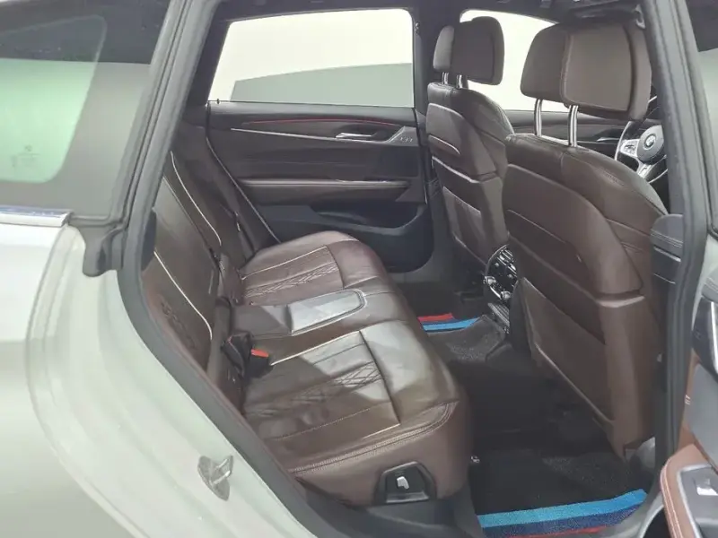 2021 BMW 6 серии с пробегом 64 580 км