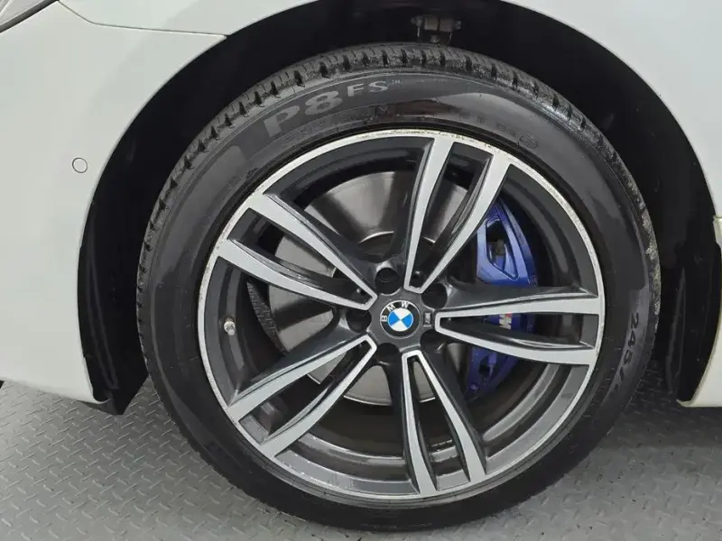 2021 BMW 6 серии с пробегом 184 052 км