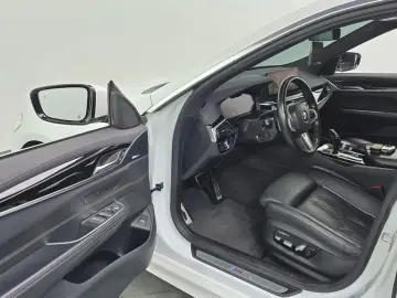 2021 BMW 6 серии с пробегом 184 052 км