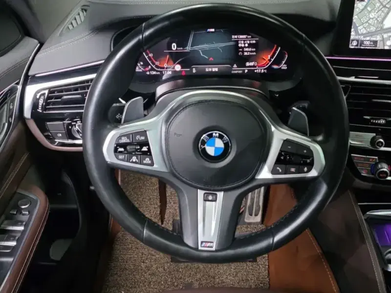 2021 BMW 6 серии с пробегом 138 687 км