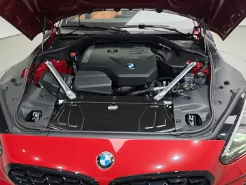 2025 BMW Z4 с пробегом 14 км