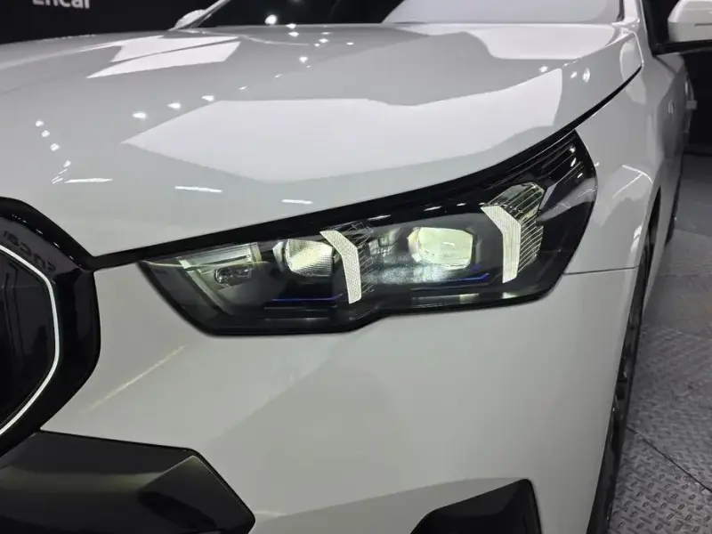 2024 BMW i5 с пробегом 28 013 км