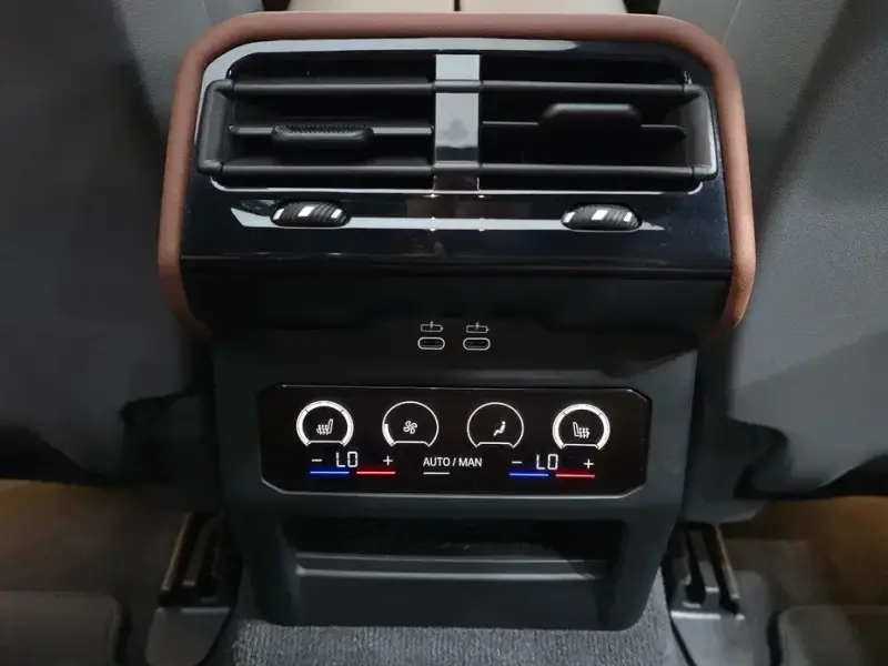 2024 BMW i5 с пробегом 28 013 км