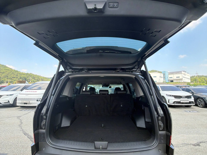 2023 Hyundai Santa Fe с пробегом 40 895 км
