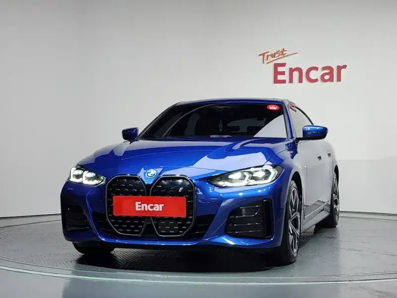 2023 BMW i4 с пробегом 79 174 км