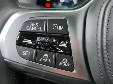 2024 BMW i4 с пробегом 40 210 км
