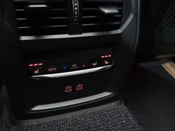 2024 BMW i4 с пробегом 40 210 км