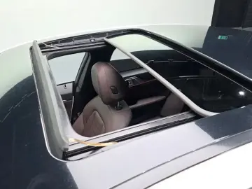 2024 BMW i4 с пробегом 40 210 км
