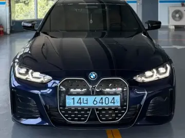 2022 BMW i4 с пробегом 82 000 км