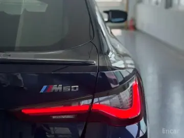 2022 BMW i4 с пробегом 82 000 км