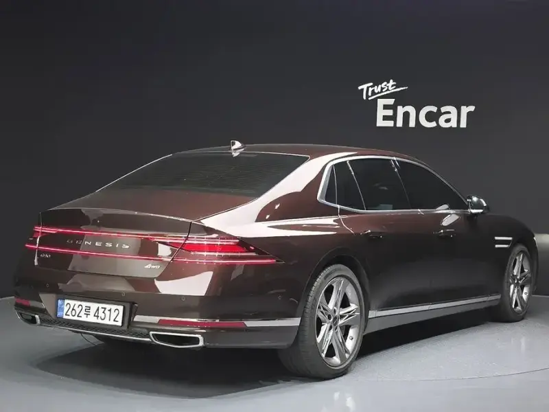 2023 Genesis G90 с пробегом 51 664 км