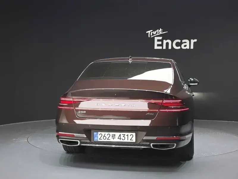 2023 Genesis G90 с пробегом 51 664 км