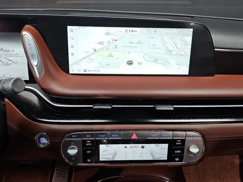 2023 Genesis G90 с пробегом 45 507 км