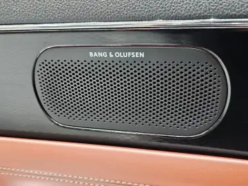 2023 Genesis G90 с пробегом 45 507 км
