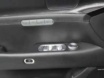 2023 Genesis G90 с пробегом 78 111 км