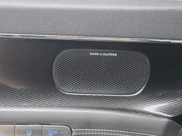 2023 Genesis G90 с пробегом 78 111 км