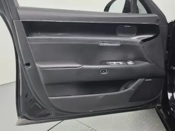 2023 Genesis G90 с пробегом 78 111 км