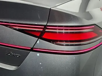 2023 Genesis G90 с пробегом 29 799 км