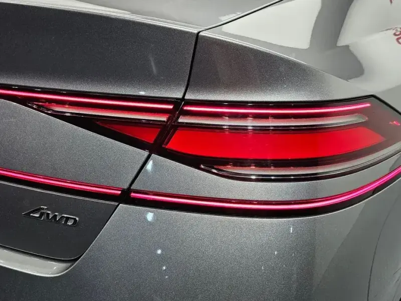2023 Genesis G90 с пробегом 29 799 км