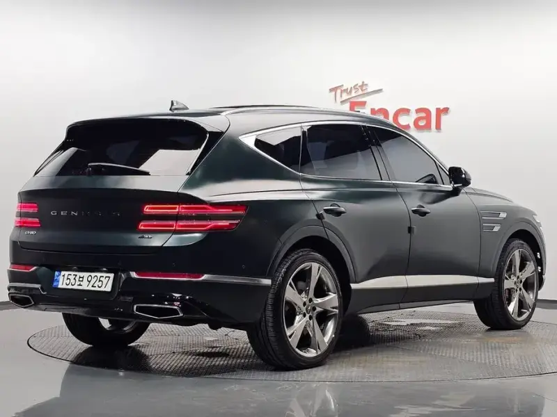 2023 Genesis GV80 с пробегом 35 401 км