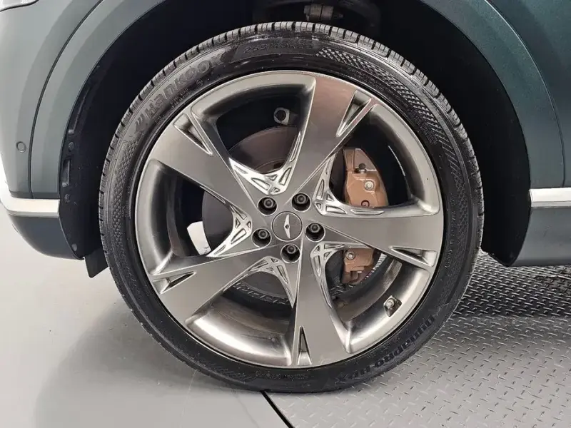 2023 Genesis GV80 с пробегом 35 401 км