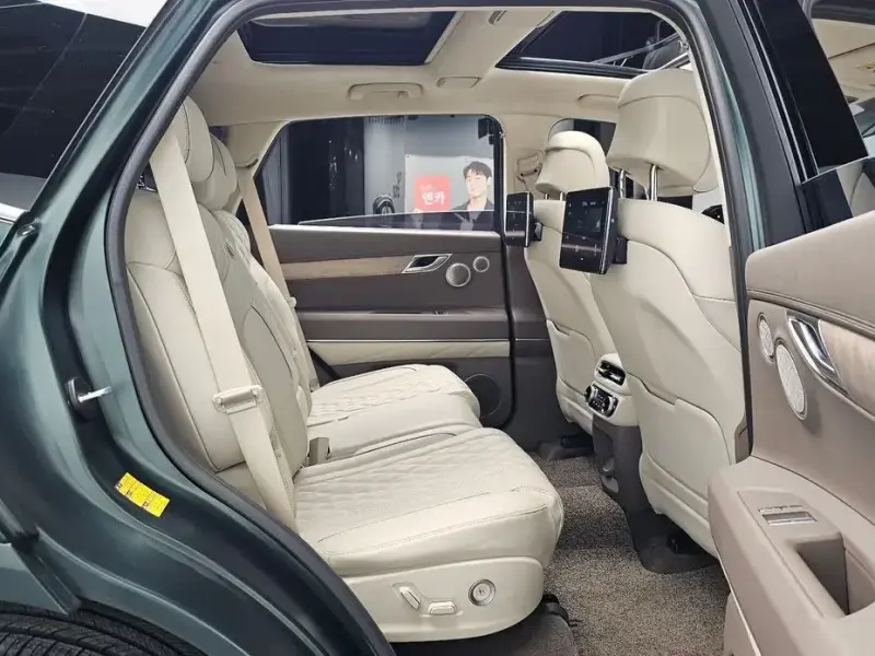2023 Genesis GV80 с пробегом 35 401 км