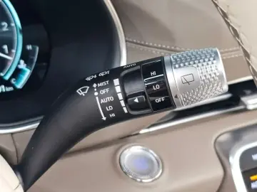 2023 Genesis GV80 с пробегом 35 401 км