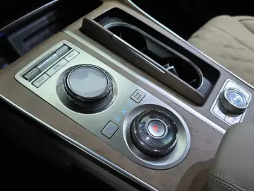 2023 Genesis GV80 с пробегом 82 831 км