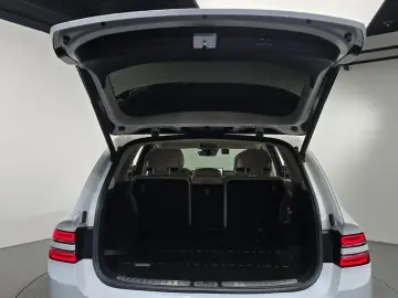 2023 Genesis GV80 с пробегом 82 831 км