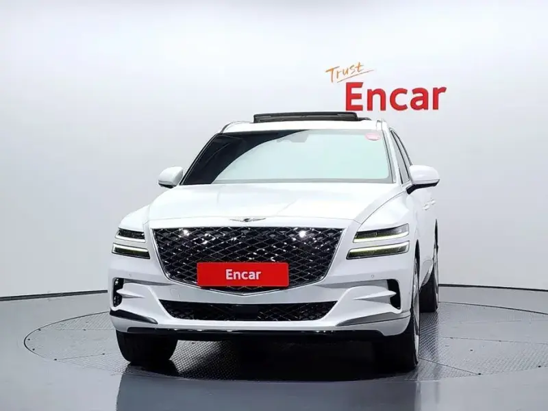2023 Genesis GV80 с пробегом 79 127 км