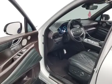 2023 Genesis GV80 с пробегом 79 127 км