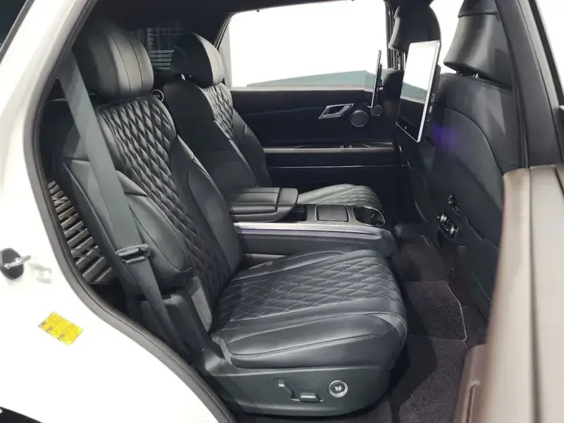 2023 Genesis GV80 с пробегом 79 127 км